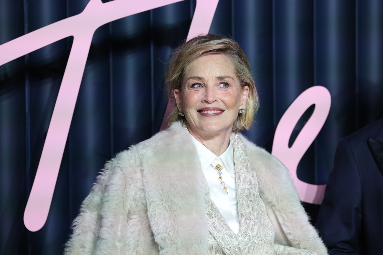 Η Sharon Stone στα Fashion Awards 2025 στο Royal Albert Hall του Λονδίνου, 1 Δεκεμβρίου 2025