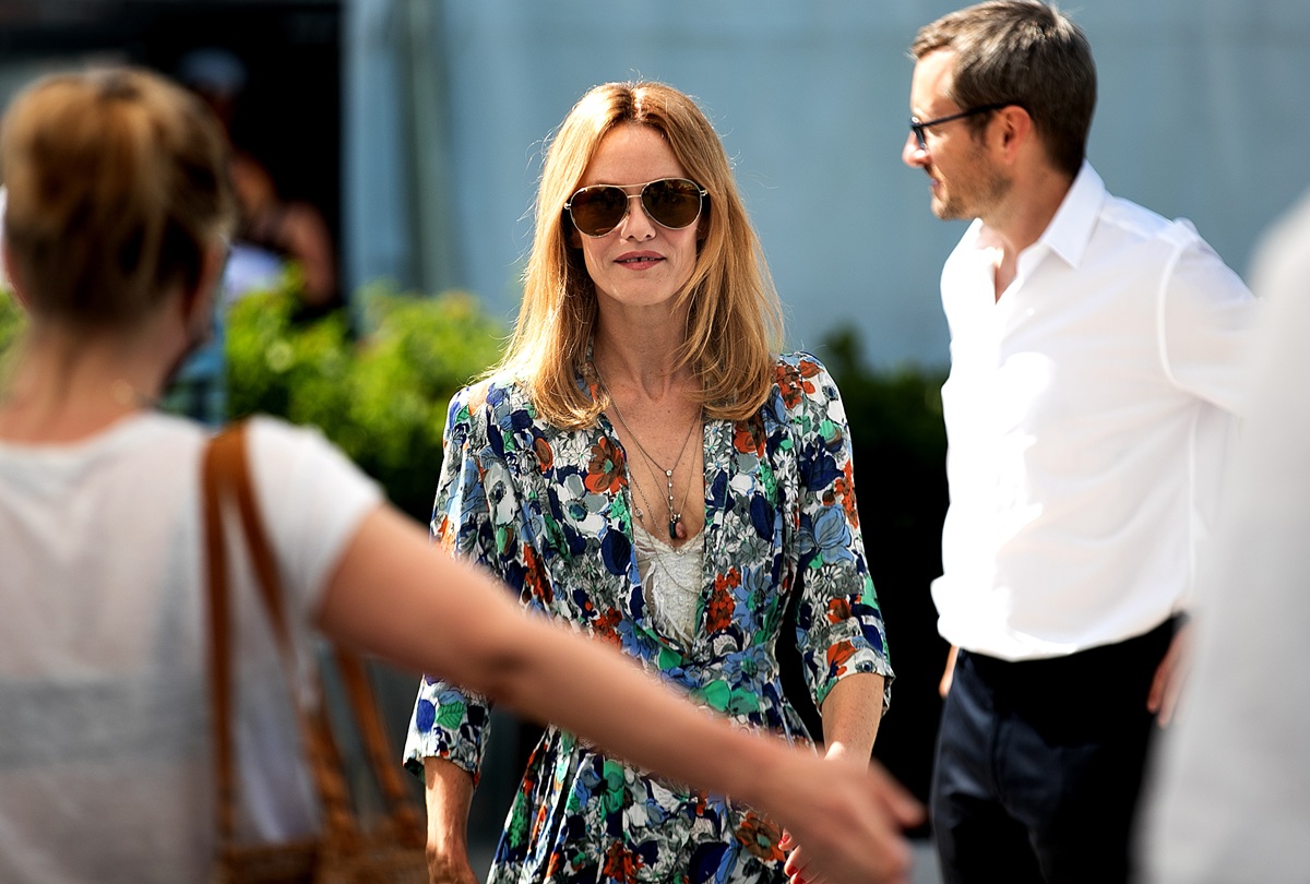 H Vanessa Paradis στο photocall για την ταινία "Cette Musique ne joue pour Personne" (Love Songs For Tough Guys) στο 74ο Φεστιβάλ Καννών, 10 Ιουλίου 2021