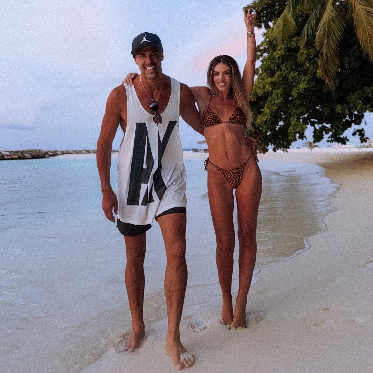 Η Αθηνά Οικονομάκου και ο Μπρούνο Τσερέλα στις Μαλδίβες