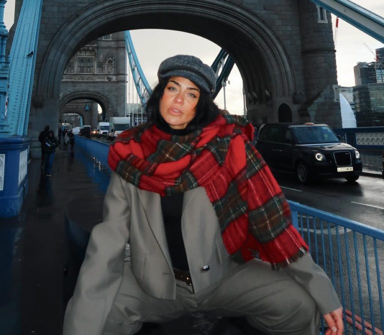 Η Κόνι Μεταξά στο Λονδίνο