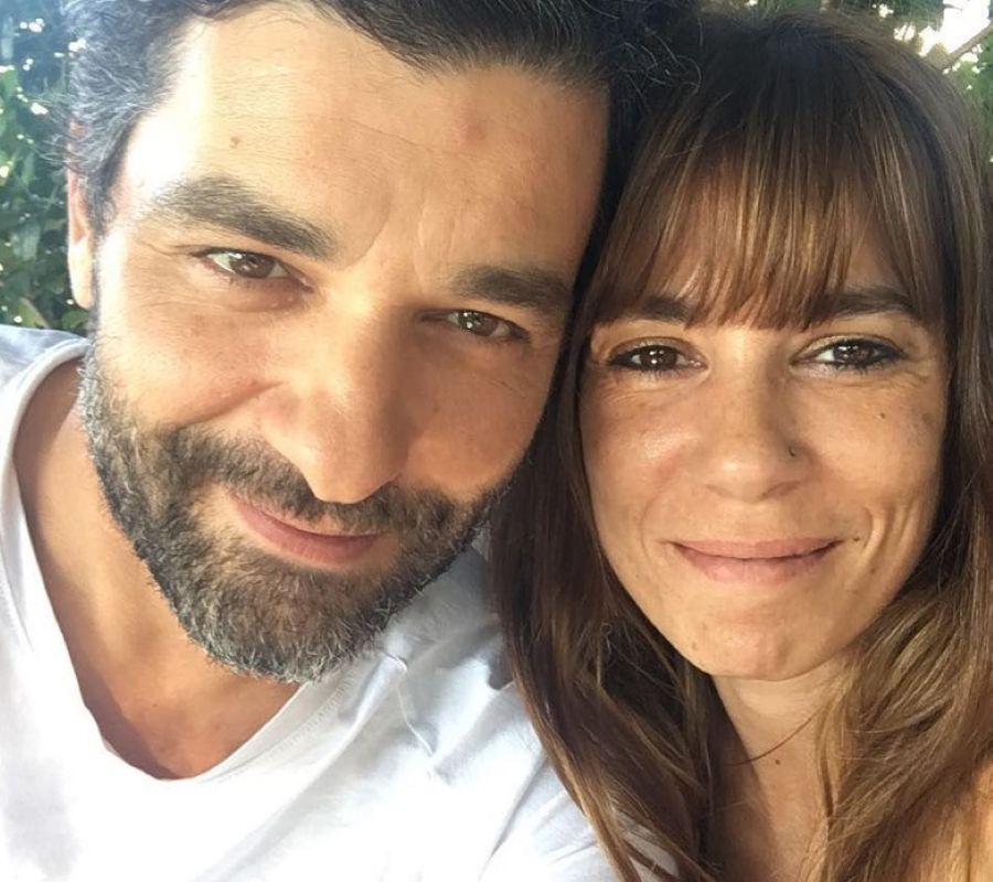 Οι γιοι του Πέτρου Λαγούτη και της Μυρτώς Αλικάκη παραχώρησαν μια σπάνια συνέντευξη, στην οποία αναφέρθηκαν για πρώτη φορά στο πώς βίωσαν και διαχειρίστηκαν το διαζύγιο των γονιών τους