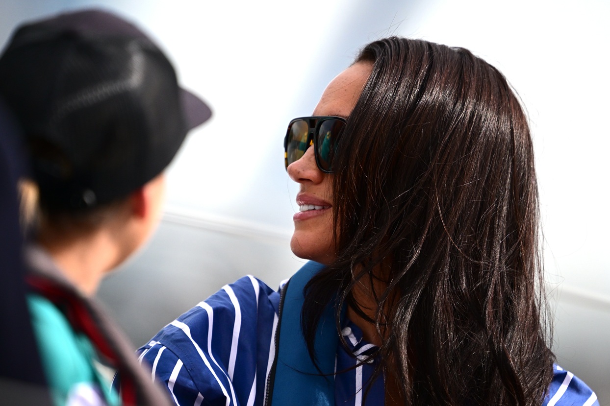 H Meghan Markle σε ξενάγηση στο λιμάνι του Σίδνεϊ με την Invictus Australia στη διάρκεια επίσκεψης στο Σίδνεϊ, 17 Απριλίου 2026