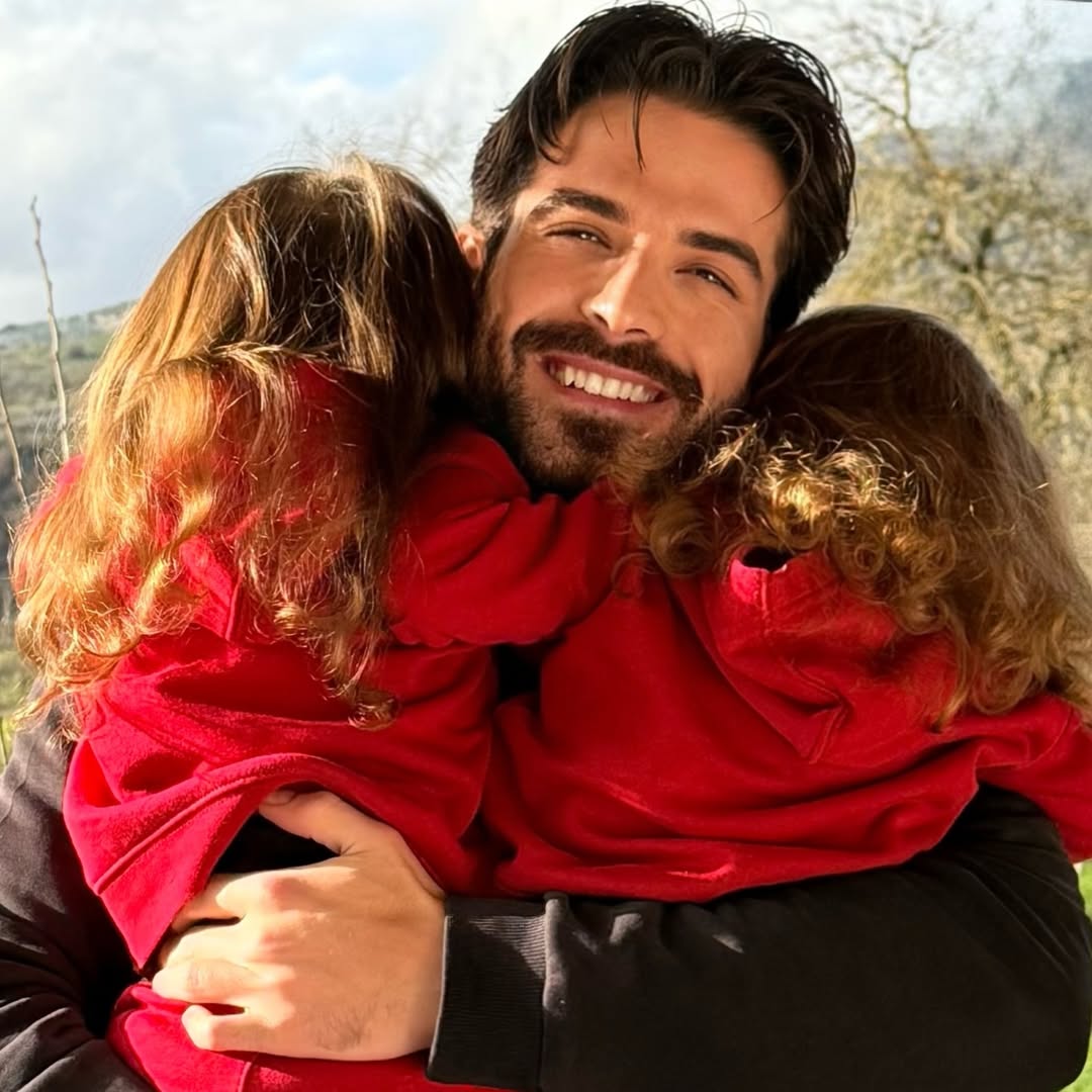 Ο Άρης Μουγκοπέτρος έκανε μια ιδιαίτερη ανάρτηση στον προσωπικό του λογαριασμό στο Instagram με αφορμή τη συμπλήρωση ενός χρόνου από τον ακρωτηριασμό του