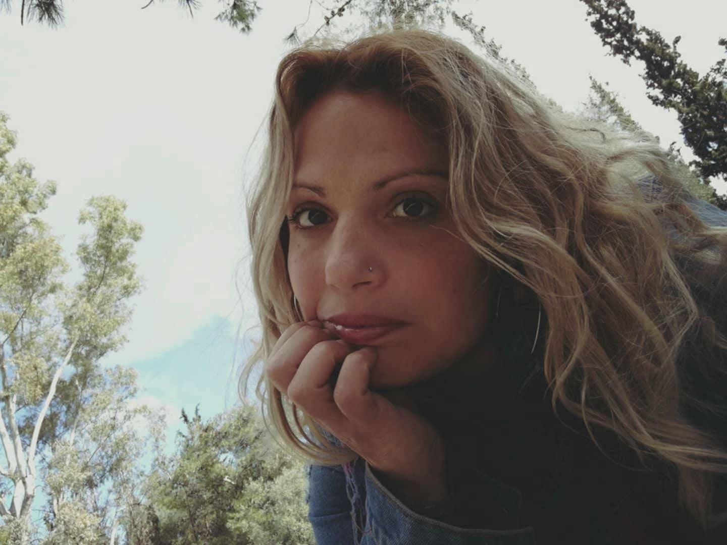 Θλίψη στον καλλιτεχνικό κόσμος, καθώς έφυγε από τη ζωή η τραγουδίστρια Νατάσα Μωϋσόγλου