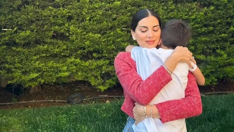 Ξεχωριστή είναι η σημερινή μέρα για τη Σταματίνα Τσιμτσιλή, καθώς έχει γενέθλια ο γιος της