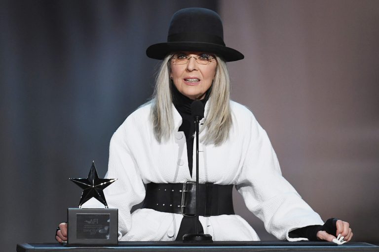Η τιμώμενη Diane Keaton παραλαμβάνει το βραβείο AFI Life Achievement Award του Αμερικανικού Ινστιτούτου Κινηματογράφου, στο Dolby Theatre στις 8 Ιουνίου 2017 στο Χόλιγουντ της Καλιφόρνια.