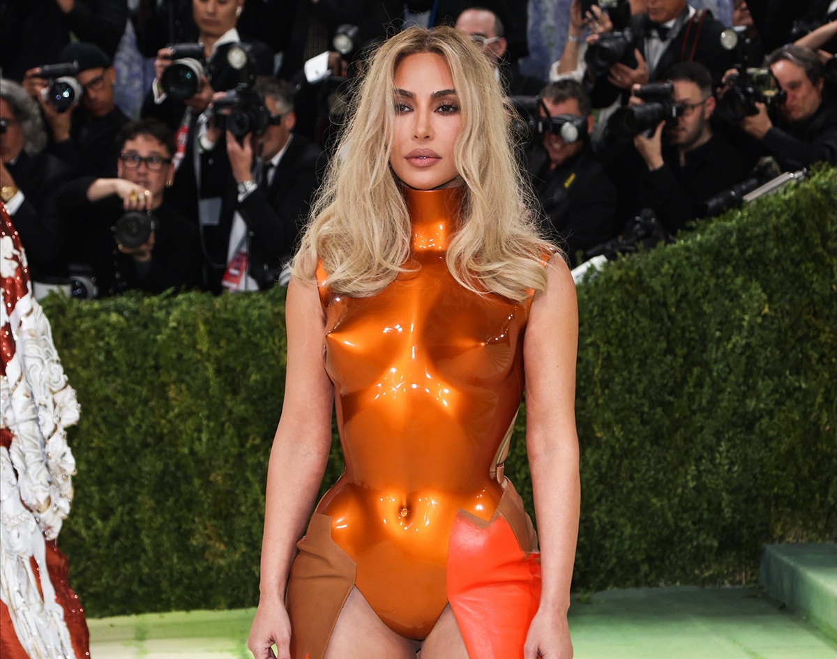 H Kim Kardashian στο κόκκινο χαλί για το 2026 Met Gala, 4 Μαΐου 2026