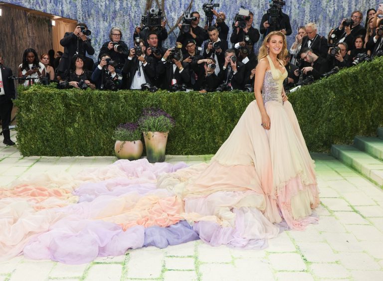 Η Blake Lively στο κόκκινο χαλί του 2026 Met Gala, 4 Μαΐου 2026
