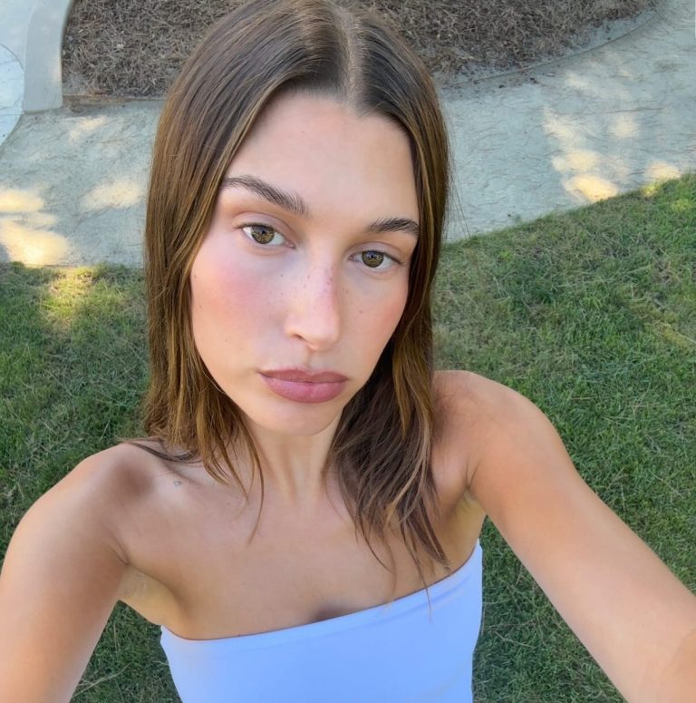 Hailey Bieber