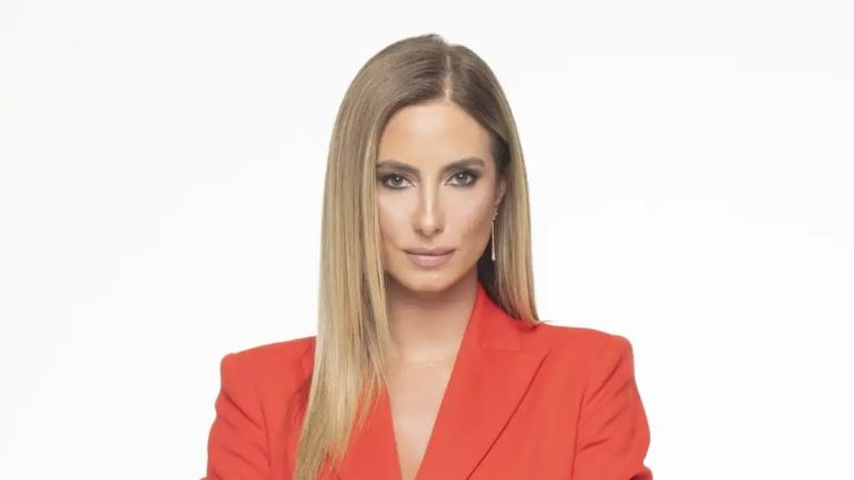 Η Λένα Φλυτζάνη αναλαμβάνει από τη Δευτέρα 1 Ιουνίου την παρουσίαση του κεντρικού δελτίου ειδήσεων του ΣΚΑΪ,