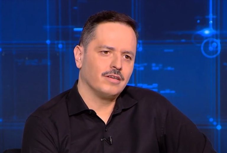 O Αλέξανδρος Τσουβέλας στην εκπομπή "Ενώπιος Ενωπίω"