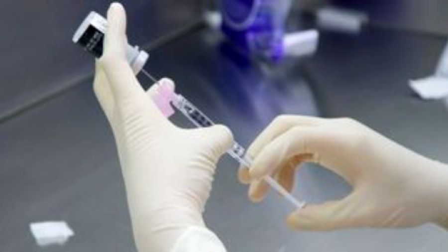 Ένα πρωτοποριακό εμβόλιο, το βασικό συστατικό του οποίου σχεδιάστηκε εξ ολοκλήρου από τεχνητή νοημοσύνη, δοκιμάστηκε για πρώτη φορά σε ανθρώπους,