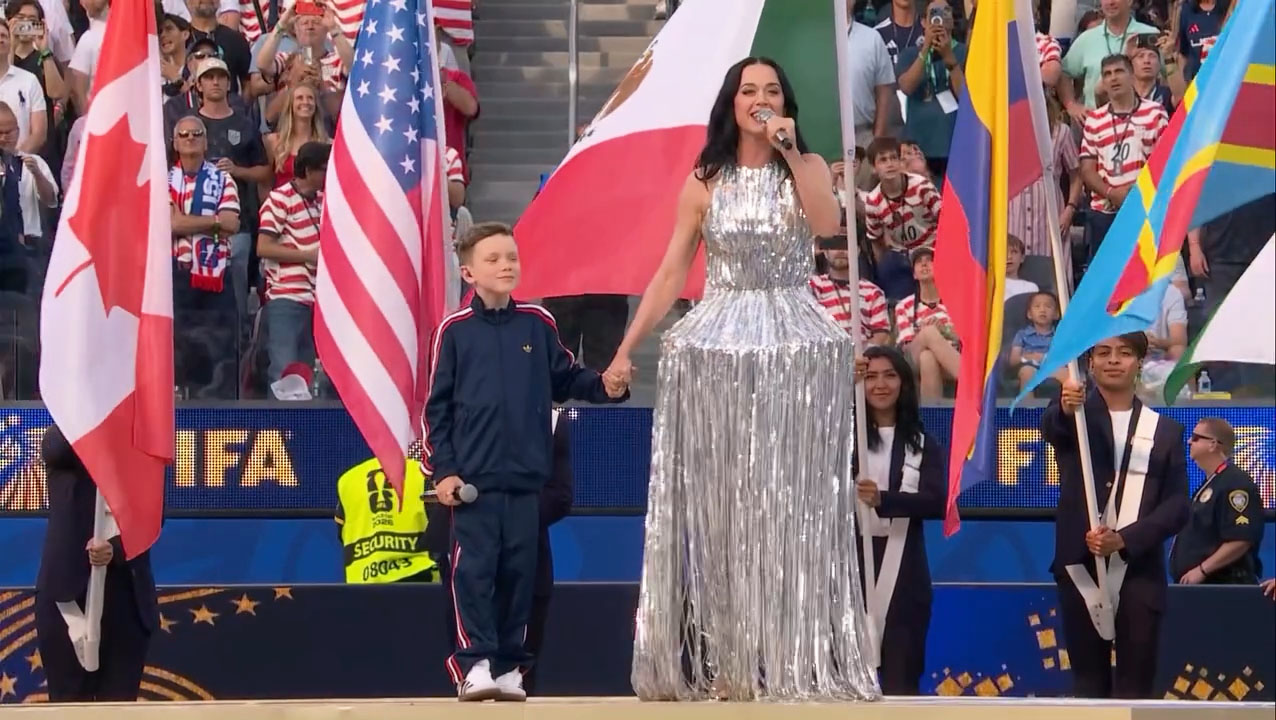H Katy Perry στην τελετή έναρξης του Παγκοσμίου Κυπέλλου FIFA 2026 στο Λος Άντζελες.