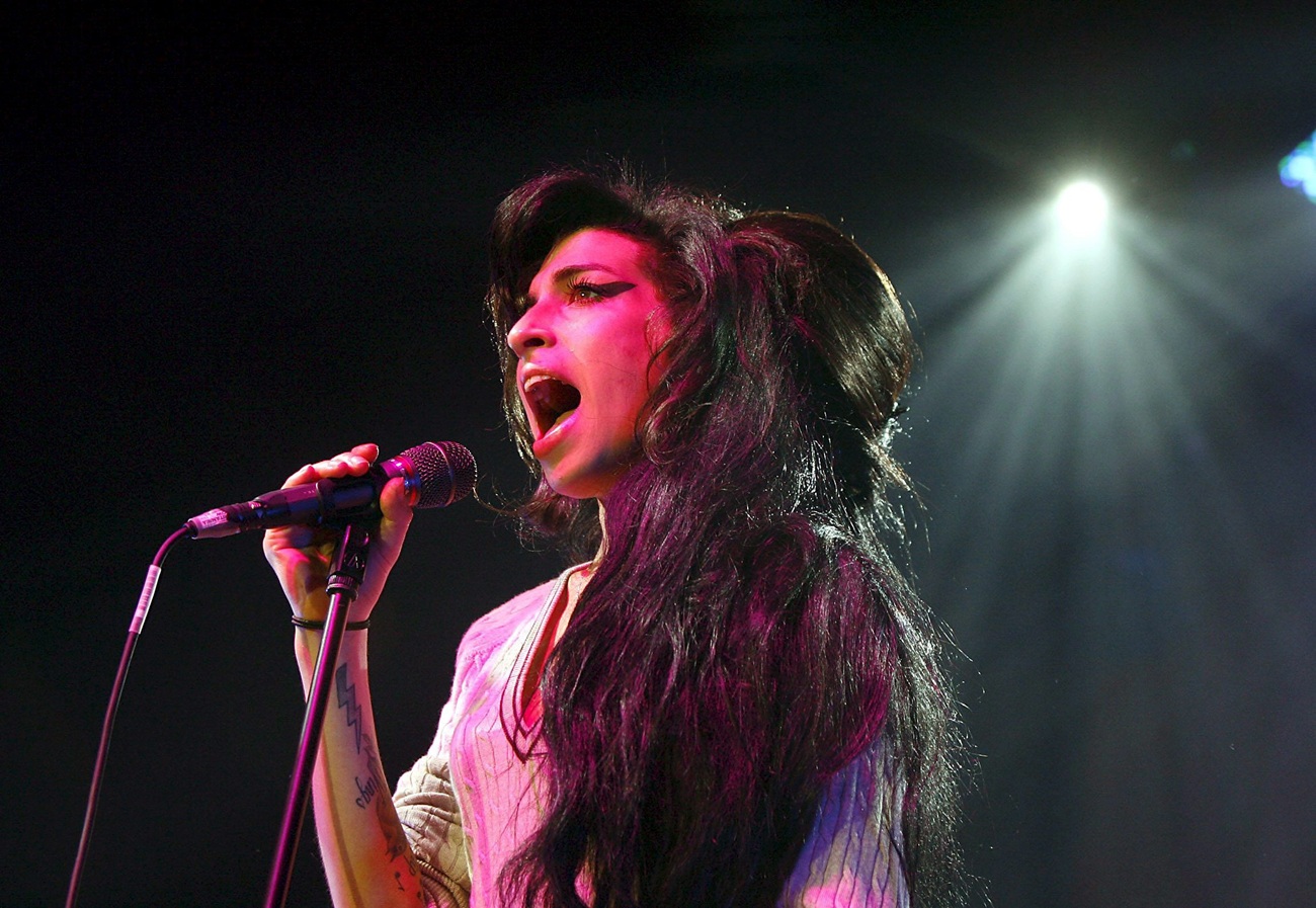 Η Amy Winehouse σε συναυλία στο Volkshaus της Ζυρίχης, 25 Οκτωβρίου 2007