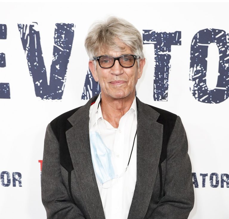 Ο Eric Roberts στην πρεμιέρα της ταινίας "The Elevator" στο TCL Chinese Theatre του Χόλιγουντ, 7 Αυγούστου 2021