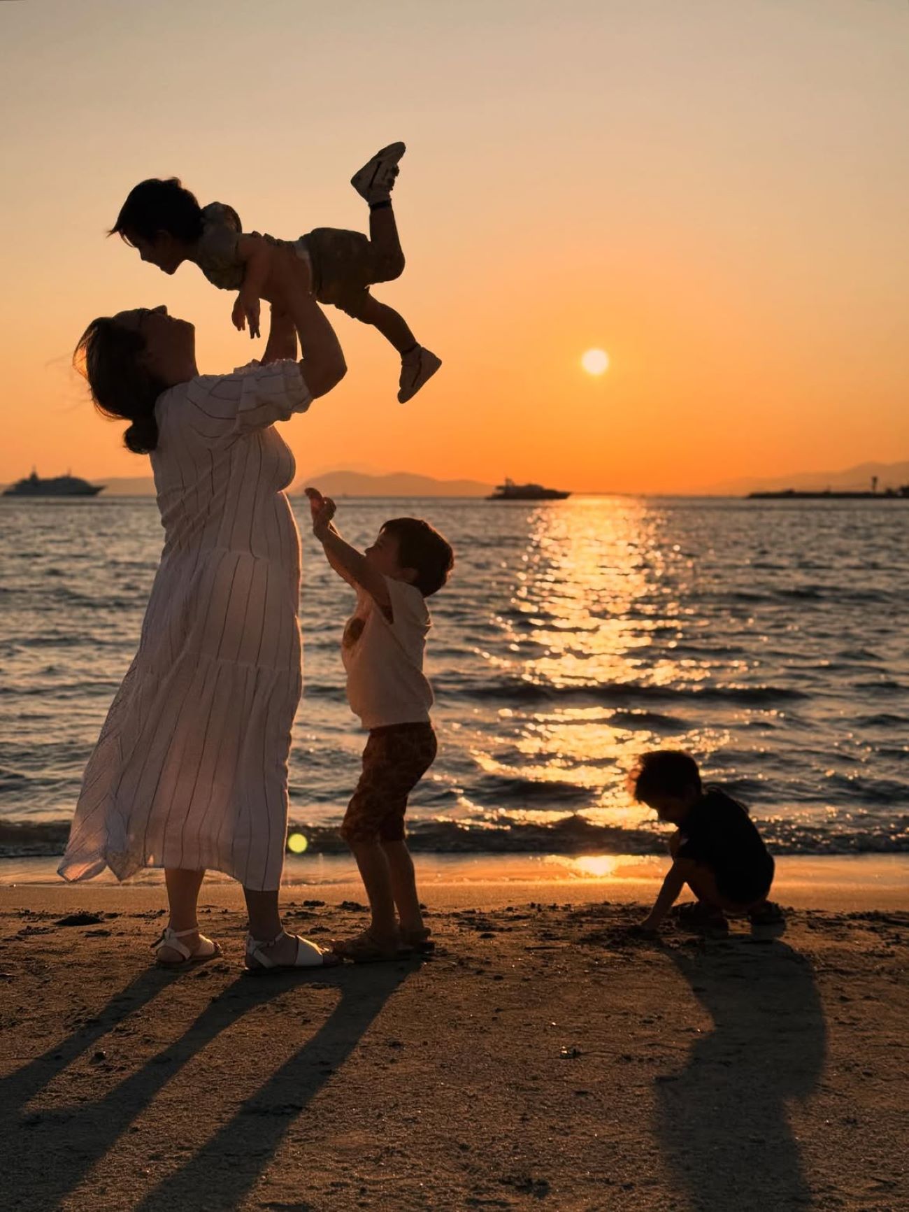 Ξεχωριστή είναι η σημερινή μέρα για την Κλέλια Πανταζή και τον σύζυγό της, Λευτέρη Τσάκαλο, καθώς έχει γενέθλια ο μικρός τους γιος