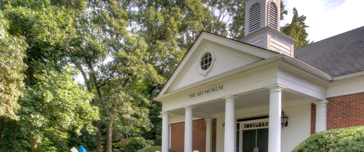 Long Island Art Museum