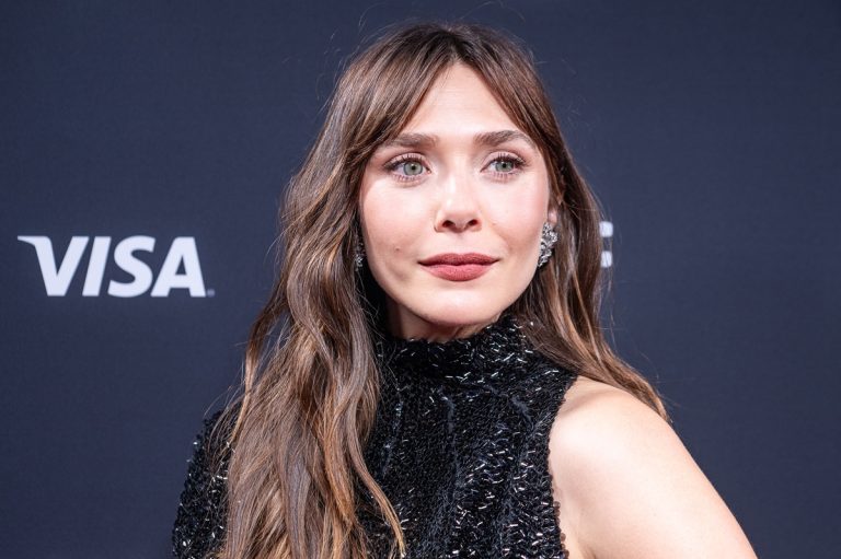 Η Elizabeth Olsen στην προβολή της ταινίας "Eternity" στο πλαίσιο του 50ού Toronto International Film Festival (TIFF), 7 Σεπτεμβρίου 2025