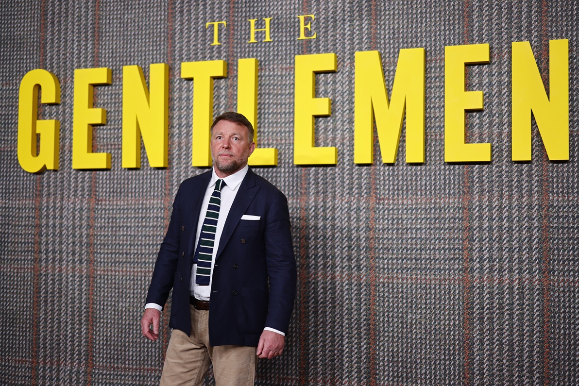 O Guy Ritchie στην πρεμιέρα της σειράς του στο Netflix "The Gentlemen" στο Theatre Royal Drury Lane του Λονδίνου, 5 Μαρτίου 2024