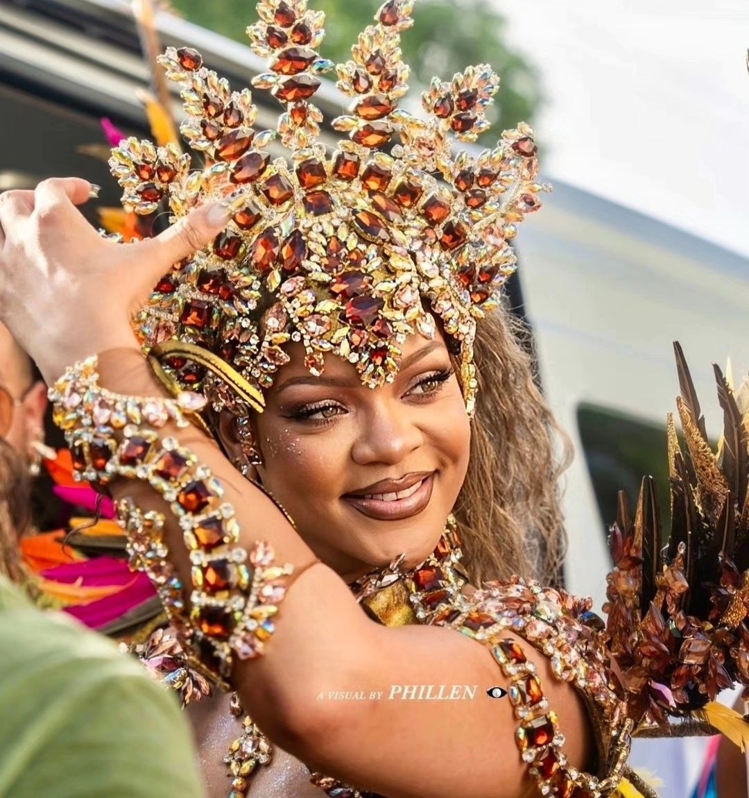 H Rihanna με την εμφάνισή της το 2024.