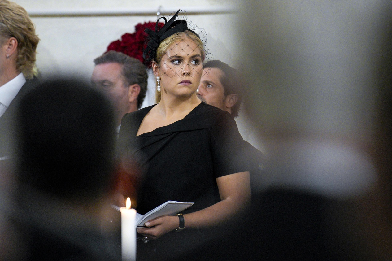 H πριγκίπισσα Catharina-Amalia της Ολλανδίας στην κηδεία του βασιλιά Harald στο Όσλο, 9 Σεπτεμβρίου 2026