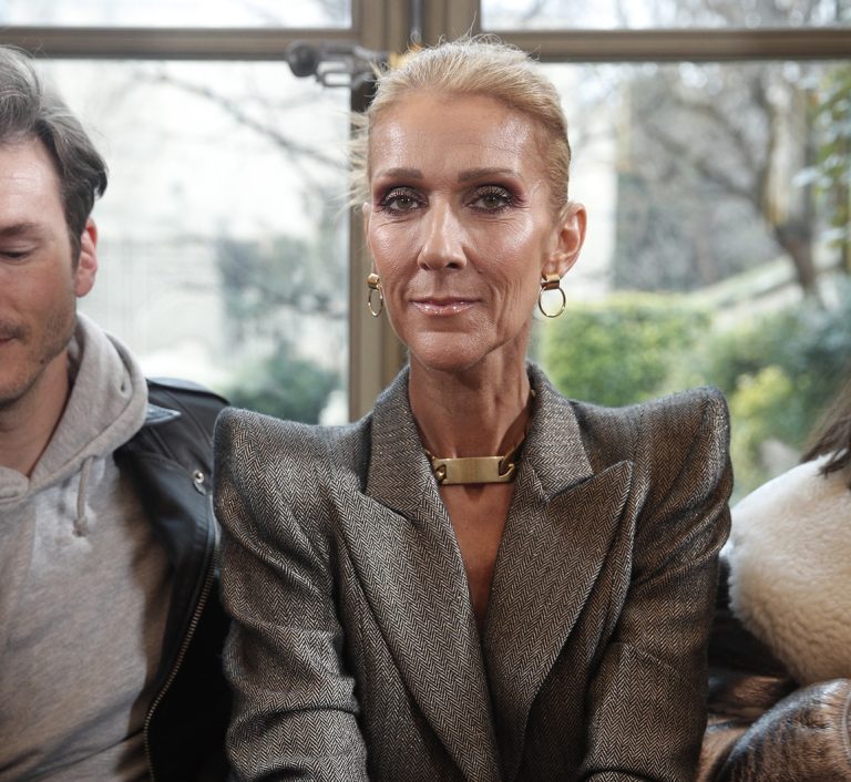 Η Celine Dion στην παρουσίαση της συλλογής Haute Couture Άνοιξη/Καλοκαίρι 2019 του οίκου μόδας RVDK Ronald van der Kemp, στο πλαίσιο της Εβδομάδας Μόδας του Παρισιού, 23 Ιανουαρίου 2019