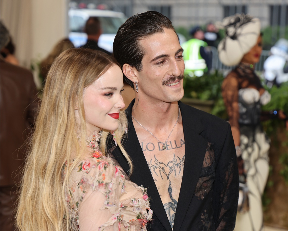 H Dove Cameron και ο Damiano David στο κόκκινο χαλί στο 2024 Met Gala, 6 Μαΐου 2024