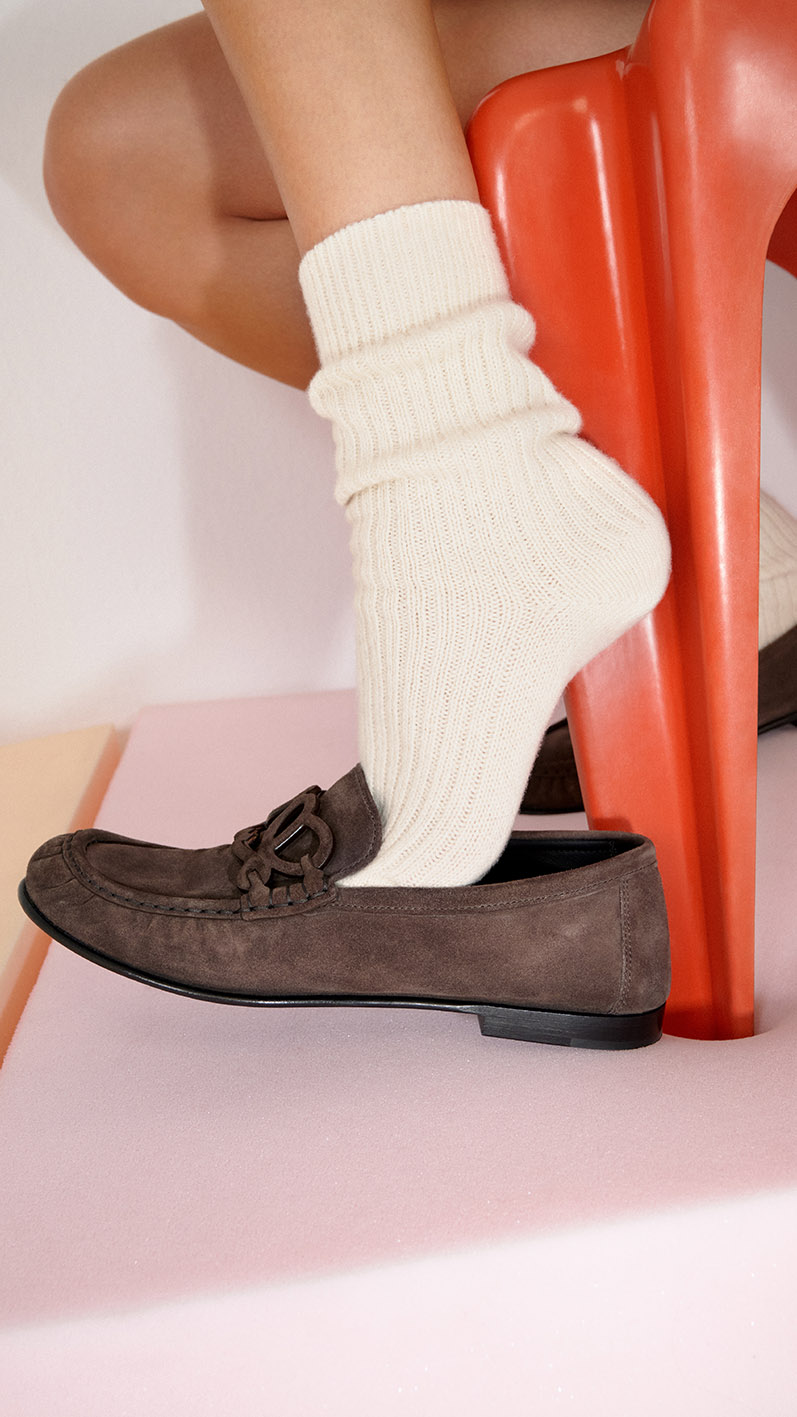 Το νέο loafer Double L της LOEWE