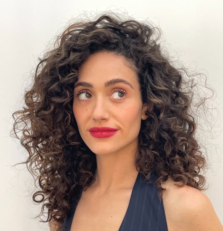 Διαχρονικό haircut - Emmy Rossum