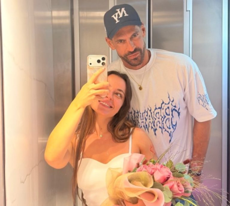 Ο Γιάννης Σπαλιάρας με τη νέα του σύντροφο