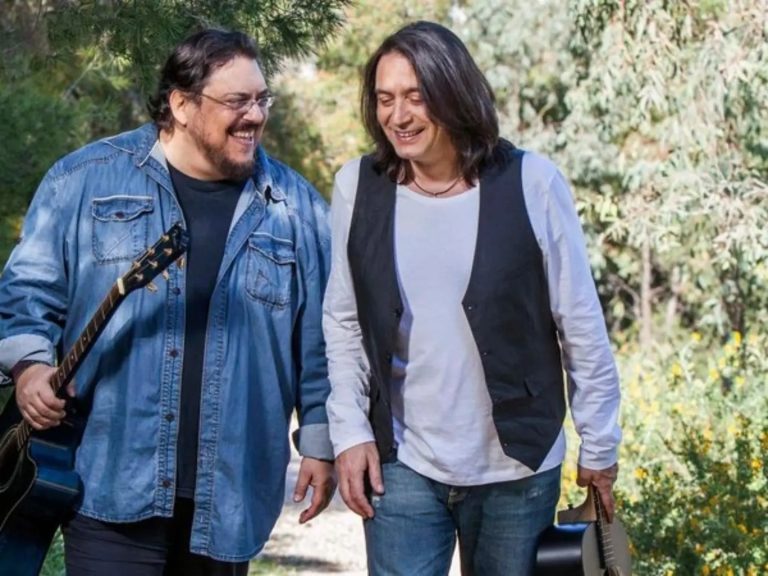 Ο Γιάννης Κότσιρας με τον Λαυρέντη Μαχαιρίτσα