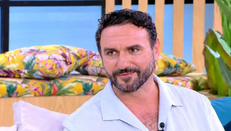 Ο Μελέτης Ηλίας βρέθηκε καλεσμένος στην εκπομπή "Super Κατερίνα" τη Δευτέρα