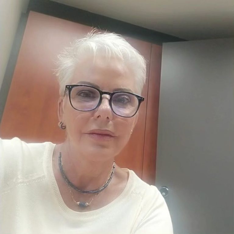Η δημοσιογράφος Νανά Παλαιτσάκη