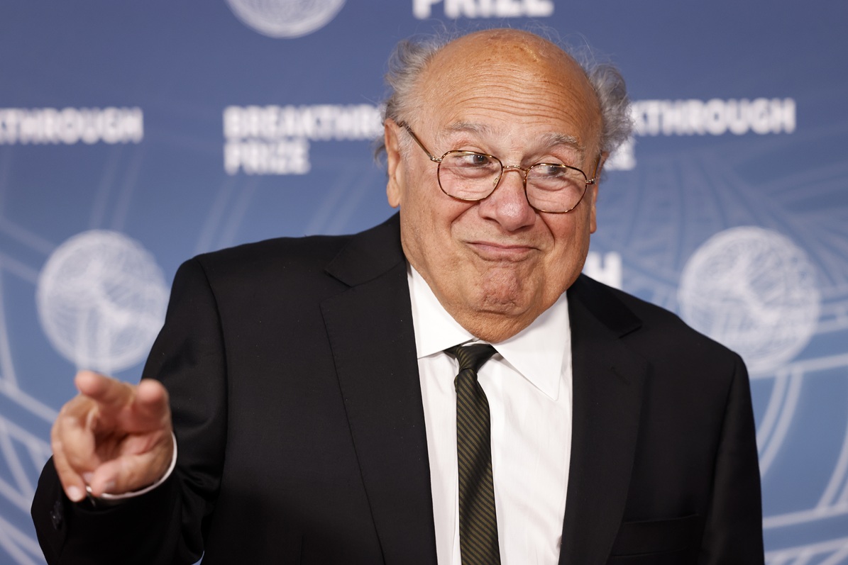 O Danny DeVito στην 11η Breakthrough Prize Ceremony που διοργανώθηκε στο The Barker Hangar της Σάντα Μόνικα, 5 Απριλίου 2025