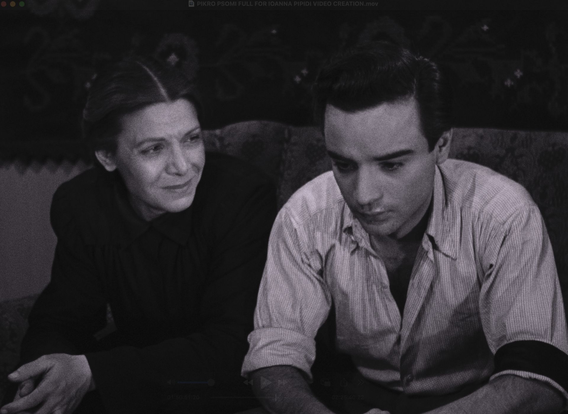 «Πικρό ψωμί» (1951) – Γρηγόρης Γρηγορίου. Σκηνή από την ταινία, που αποκαταστάθηκε από την Ταινιοθήκη της Ελλάδος και διακρίθηκε στο Φεστιβάλ Lumière της Λυών.