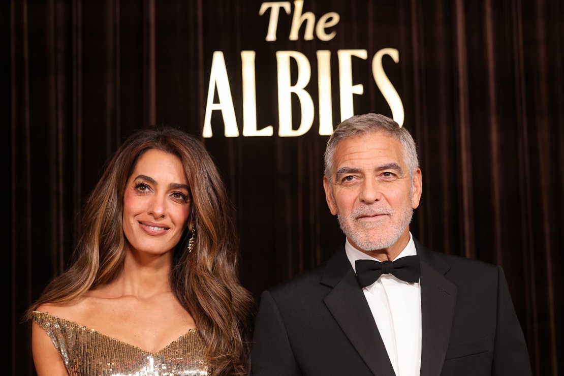 Η Amal Clooney και ο George Clooney στα Albies Awards στο Μουσείο Φυσικής Ιστορίας στο Λονδίνο, 9 Οκτωβρίου 2026