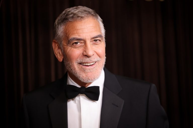 Ο George Clooney στα Albies Awards στο Μουσείο Φυσικής Ιστορίας στο Λονδίνο, 9 Οκτωβρίου 2026