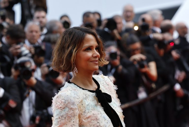 Η Halle Berry στην πρεμιέρα του "The Phoenicστο πλαίσιο του 78ου Φεστιβάλ Καννών, 18 Μαΐου 2025