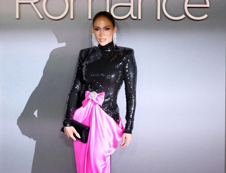 H Jennifer Lopez στην πρεμιέρα της ταινίας "Office Romance" στο Λονδίνο, 3 Ιουνίου 2026