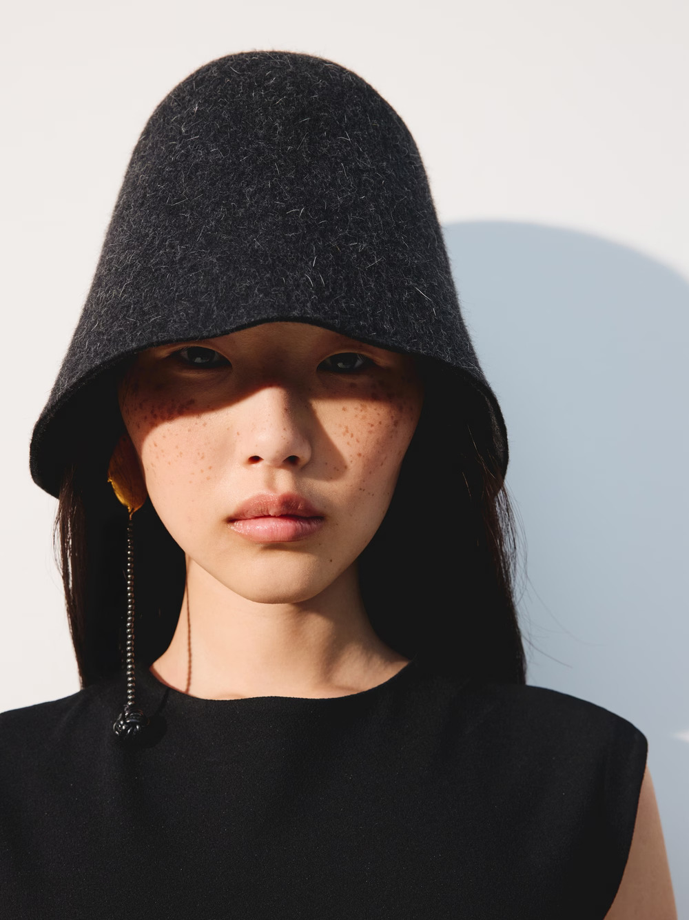 The-Cloche-hat