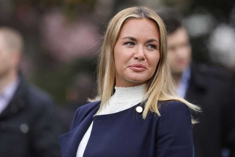 Η Vanessa Trump, σύζυγος του Donald Trump Jr., παρευρίσκεται στην 140η ετήσια εκδήλωση «Easter Egg Roll» στον Νότιο Κήπο του Λευκού Οίκου στην Ουάσινγκτον, στις 2 Απριλίου 2018