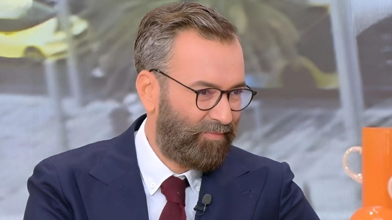 Ο Άγγελος Μπράτης βρέθηκε καλεσμένος στην εκπομπή «Πρώτος καφές με τη Ζήνα»