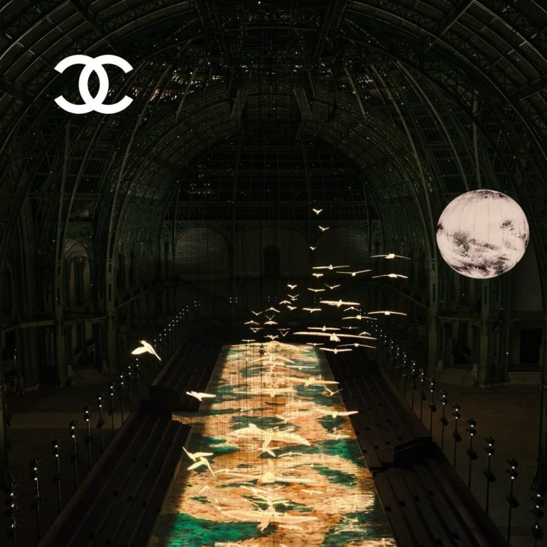 Φωτογραφία από την έναρξη του Show της Chanel