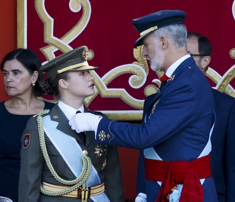 O βασιλιάς Felipe και η πριγκίπισσα Leonor στη στρατιωτική παρέλαση στην Εθνική Ημέρα στη Μαδρίτη, 12 Οκτωβρίου 2026