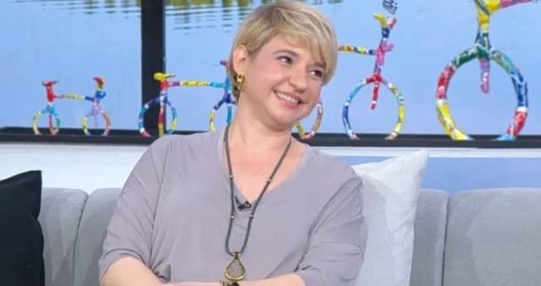Η Νάντια Κοντογεώργη καλεσμένη στην εκπομπή "Χαμογέλα και Πάλι!"