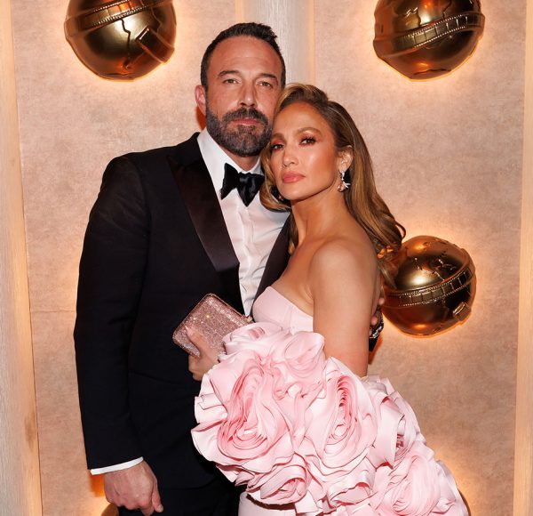 o Ben-Affleck και η Jennifer-Lopez-at-the-στα 81α Golden-Globe-Awards