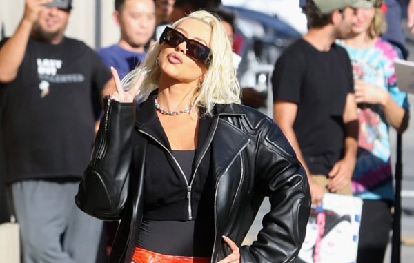Η Christina Aguilera πηγαίνοντας στην εκπομπή του Jimmy Kimmel στις 16 Οκτωβρίου 2023 στο Los Angeles.
Photo by MEGA/GC Images