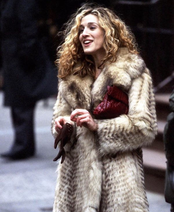 Credit: Carrie Bradshaw outfits/Instagram