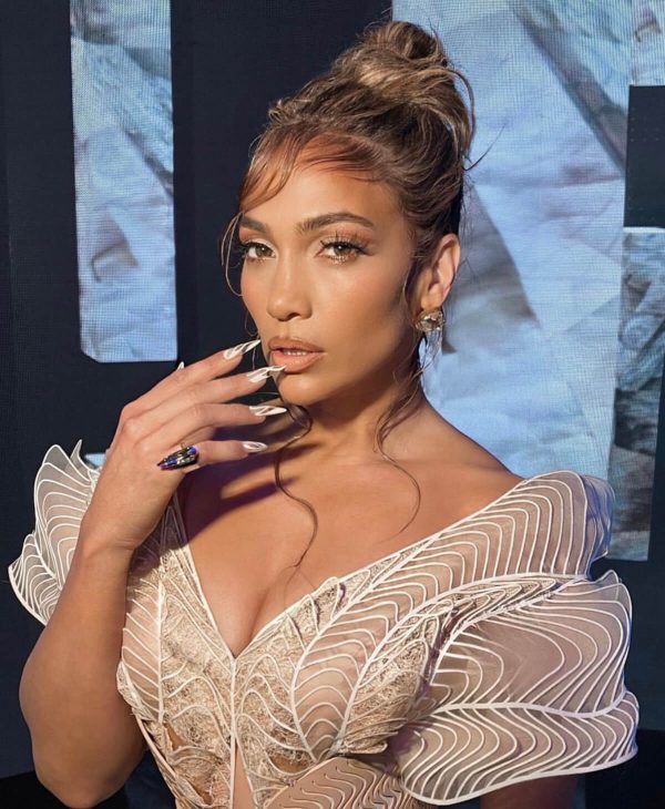 is-triangle-face-shape-attractive-male-best-simple-hairstyles-for