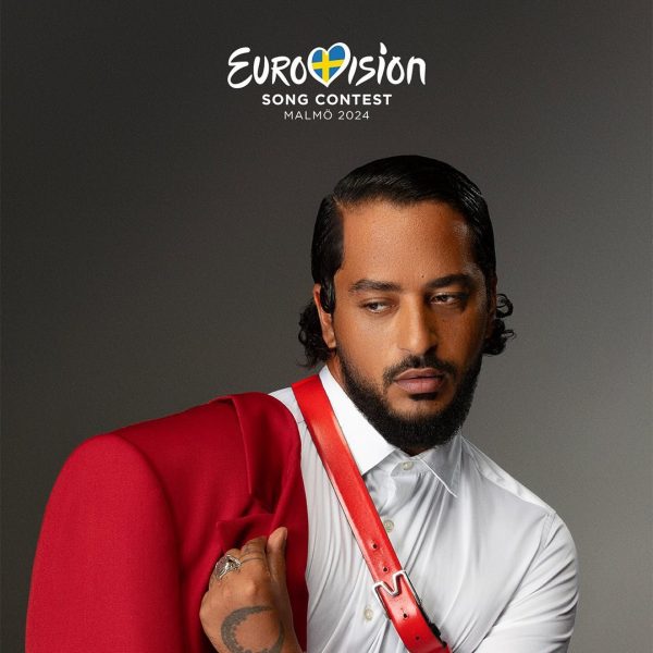 O Slimane στη φωτογράφιση για τη Eurovision